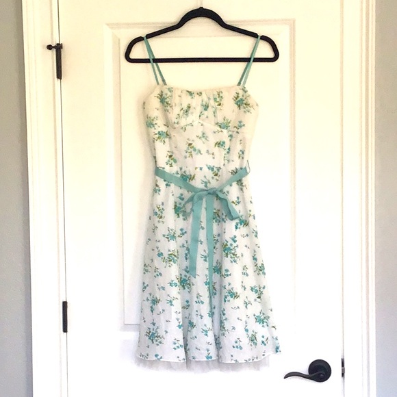 ADORABLE DRESS Ruby Rox. Perfect condition. Size 5 - Picture 4 of 16